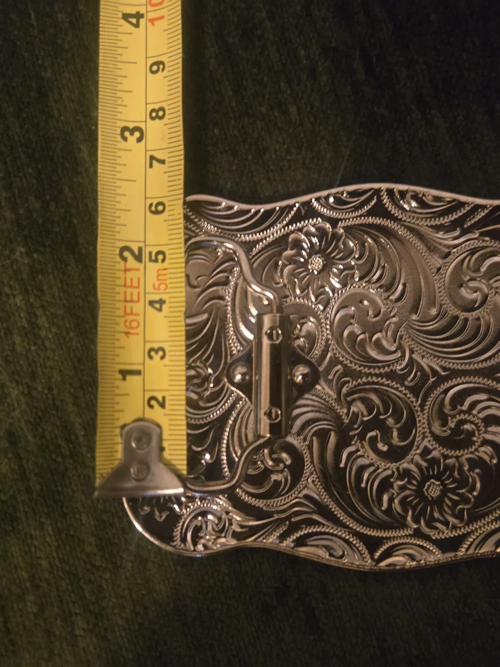 Ariat Western Belt Buckle - Silver with Red Accents